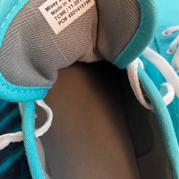 New! Teal low top Vans - Picture 8 of 8